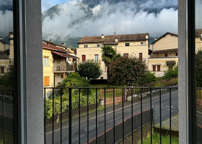 Apartament Fiore Di Colico