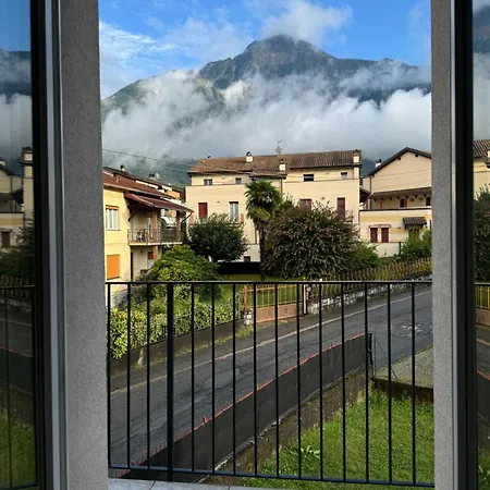 Apartament Fiore Di Colico